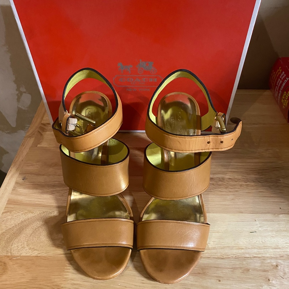 Coach Tilly Women’s Strappy Heel Sandal SZ 7